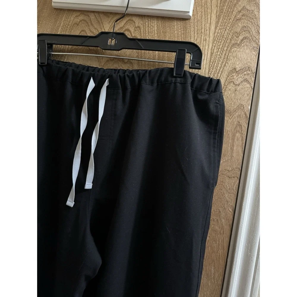 Figs Men’s Pisco Basic Scrub Pants™ Black Straight Leg XL Style FM4500 PO 1429